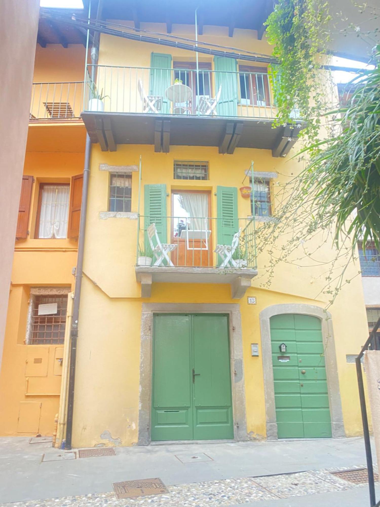 Апартаменты Casa Torrazzo Пизонье Экстерьер фото